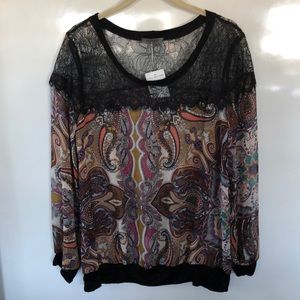 Multi Paisley size large lace Top